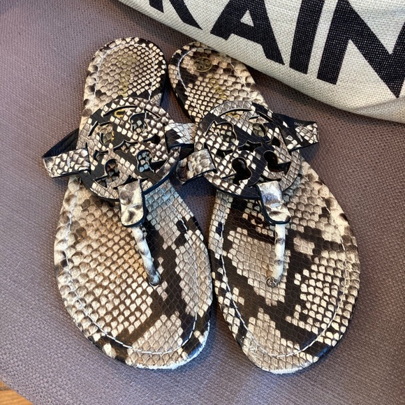 Tory Burch Miller Snakeskin Sandals 9.5 - Picture 1 of 9
